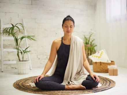   Estudio sobre el Yoga y la meditación 