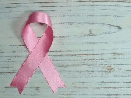 Medicina alternativa y complementaria para pacientes con cáncer de mama