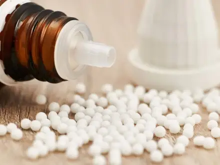 Multimorbilidad en una paciente de 35 años tratada con homeopatía